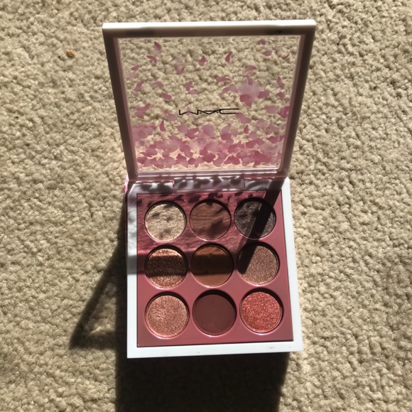 Mac eyeshadow palette - Picture 4 of 6